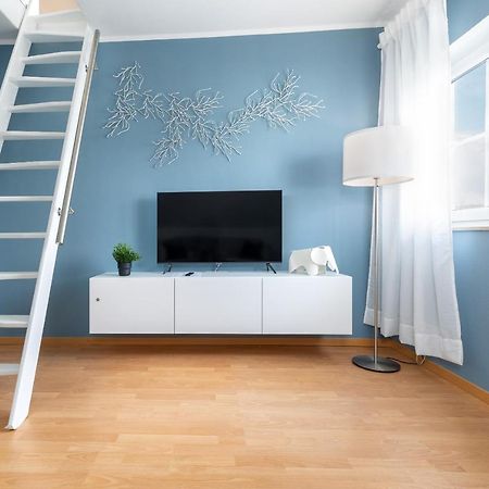 Ferienwohnung Julia - Klimatisiert Wolken Buitenkant foto