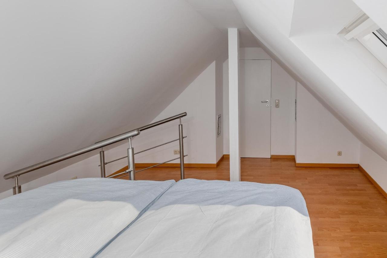 Ferienwohnung Julia - Klimatisiert Wolken Buitenkant foto