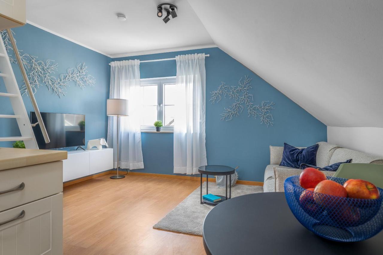 Ferienwohnung Julia - Klimatisiert Wolken Buitenkant foto